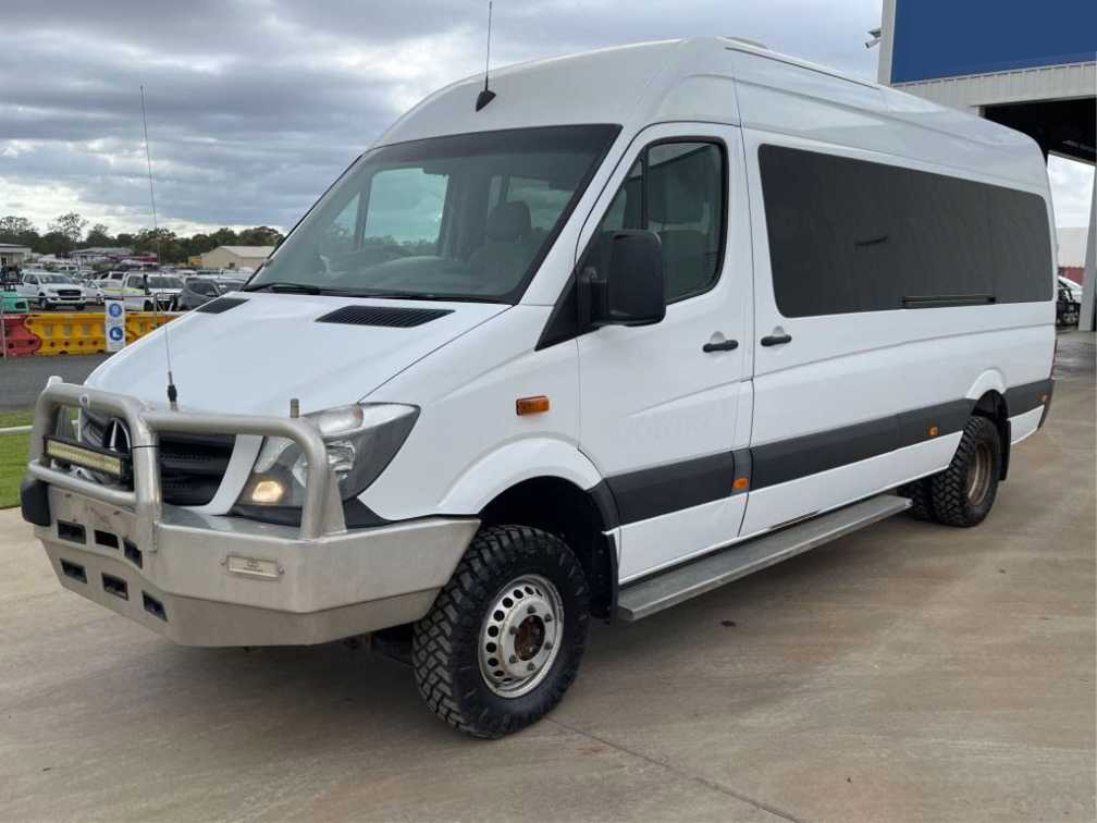 Choosing the Perfect Van to Convert into a Campervan