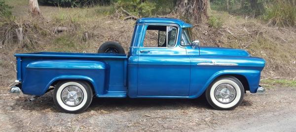 1958 Chevrolet Apache 