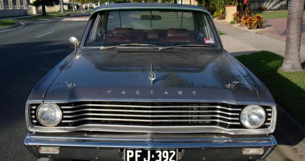 1969 Chrysler Valiant VIP