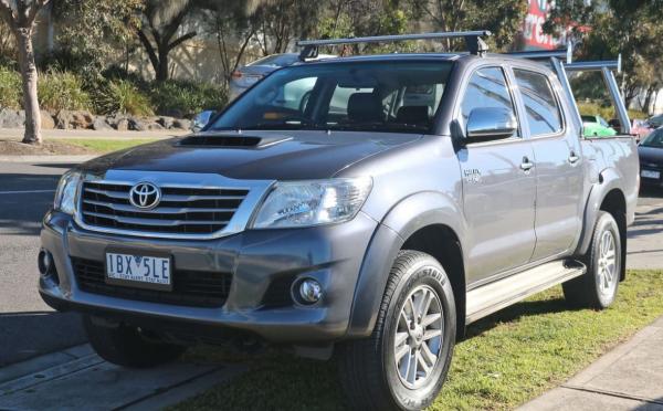 2014 Toyota Hilux SR5