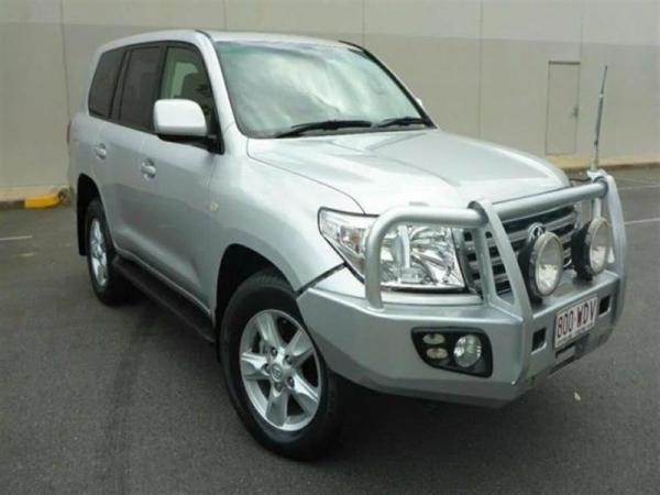 2011 Toyota Land Cruiser 