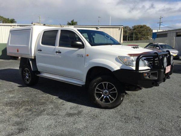 2012 TOYOTA HILUX SR (4 4) Dual Cab