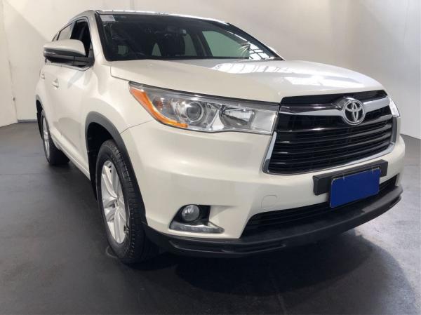 2016 Toyota Kluger 