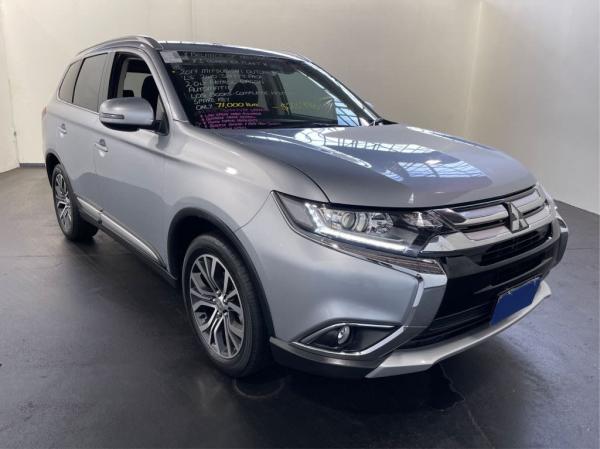 2017 Mitsubishi Outlander 