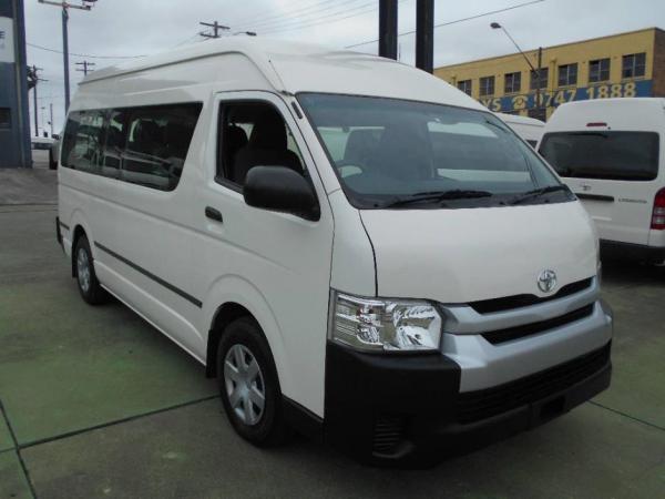 2015 TOYOTA HIACE COMMUTER KDH223R MY15