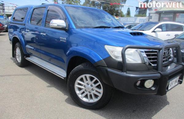 2013 Toyota Hilux SR5 2013 4 4 T Diesel Dual Cab U