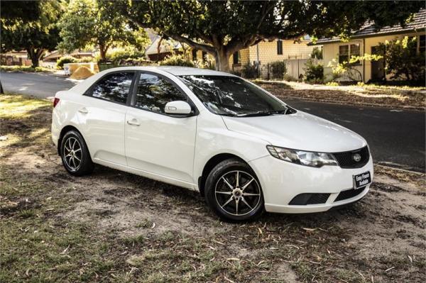 2009 KIA CERATO 4D SEDAN Si TD MY10