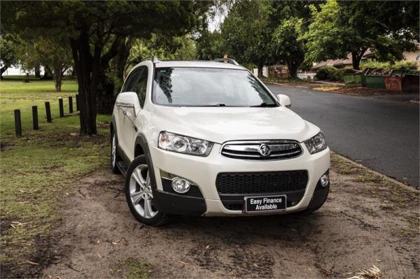 2011 HOLDEN CAPTIVA 4D WAGON 7 LX (4x4) CG SERIES II