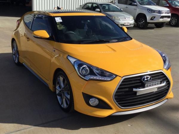 2016 Hyundai Veloster 