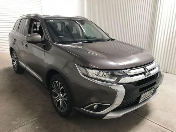 2016 Mitsubishi Outlander 