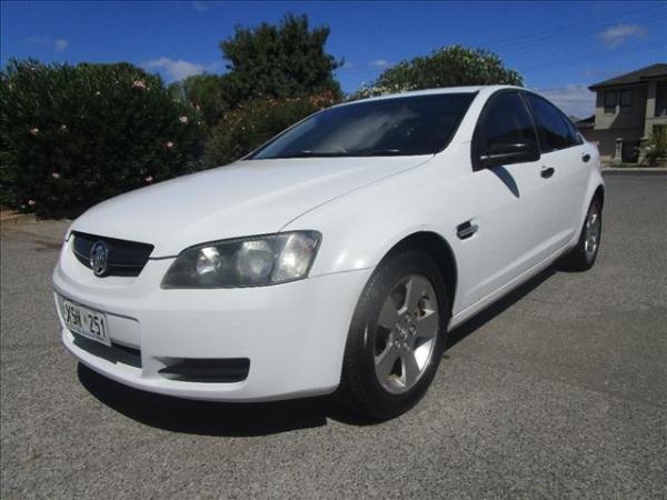 2006 HOLDEN COMMODORE 