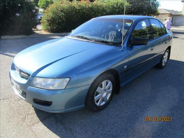 2005 HOLDEN COMMODORE 