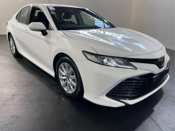 2019 Toyota Camry 