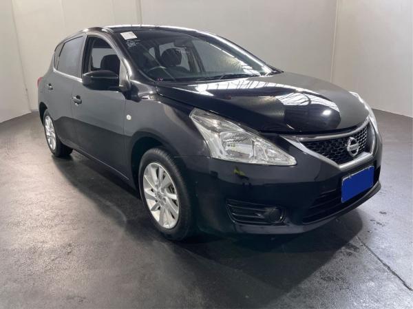 2015 Nissan Pulsar 