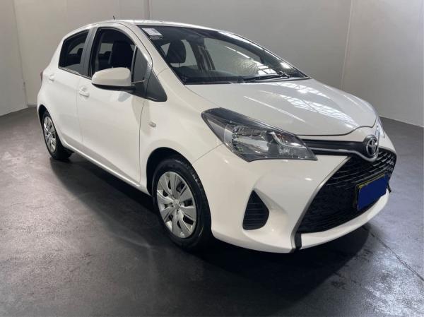 2016 Toyota Yaris 