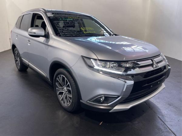 2015 Mitsubishi Outlander 