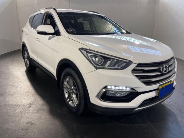 2016 Hyundai Santa Fe 