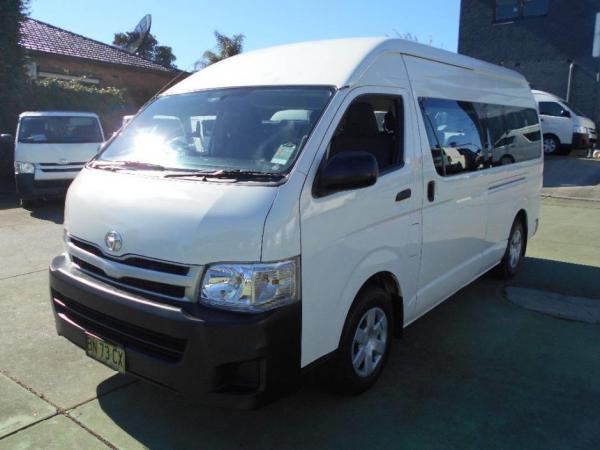 2011 TOYOTA HIACE COMMUTER KDH223R MY11 UPGRADE