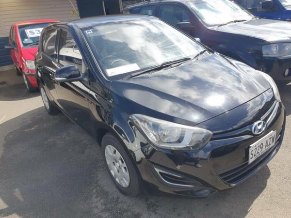 2013 Hyundai i20 PB MY13 Active Black 6 Speed Manual