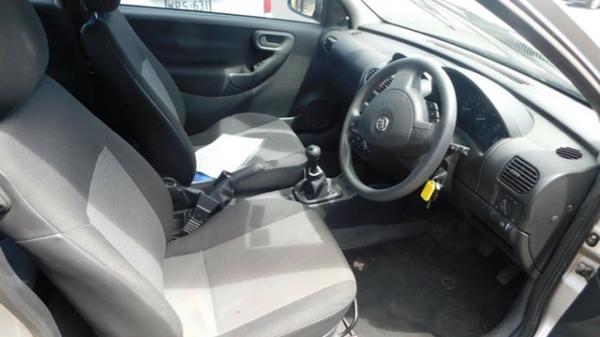 2005 Holden Barina XC MY05 Silver 5 Speed Manual