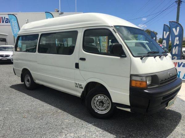 1998 TOYOTA HIACE COMMUTER