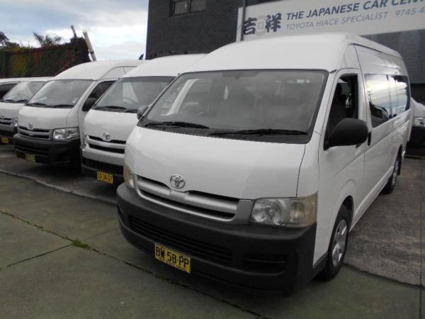 2006 TOYOTA HIACE COMMUTER TRH223R