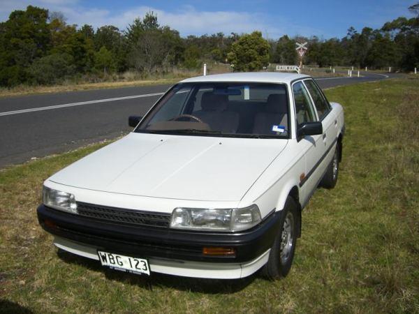 1990 Toyota Camry 