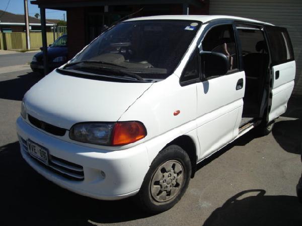 1996 Mitsubishi Starwagon GLX