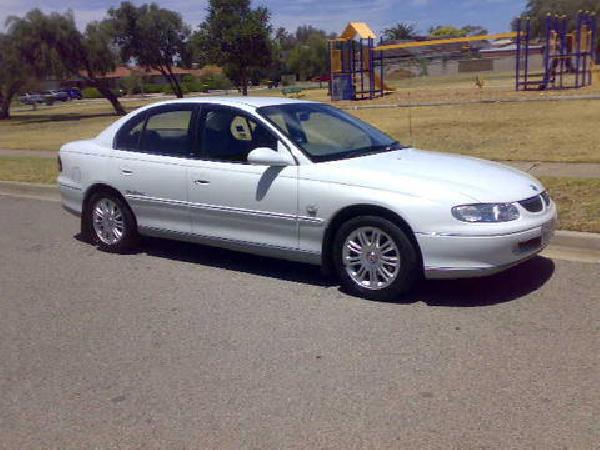 1999 Holden Calias VT II