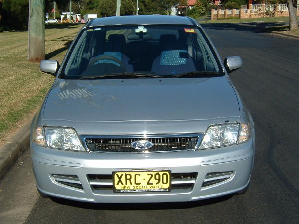 2001 Ford Laser 