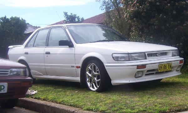 1991 Nissan pintara trx