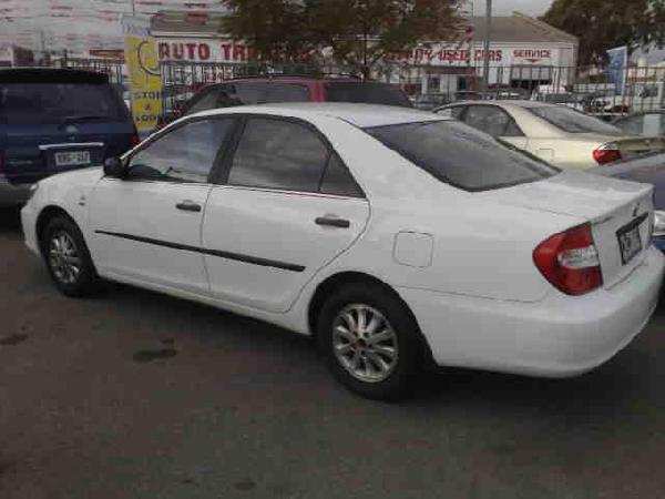 2003 Toyota Camry VVTi