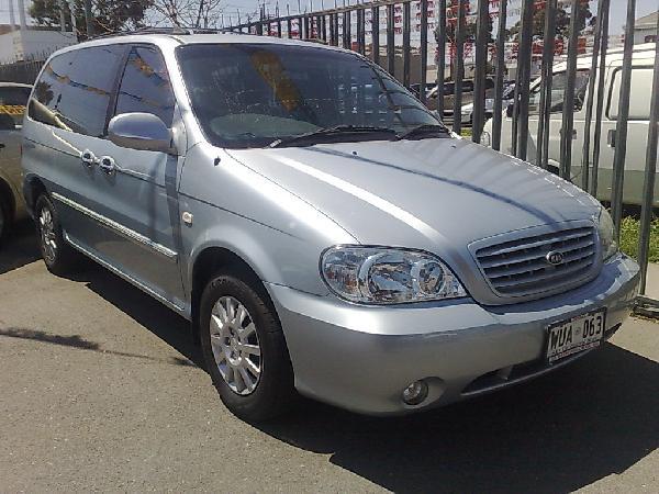 2002 Kia Carnival LS Automatic