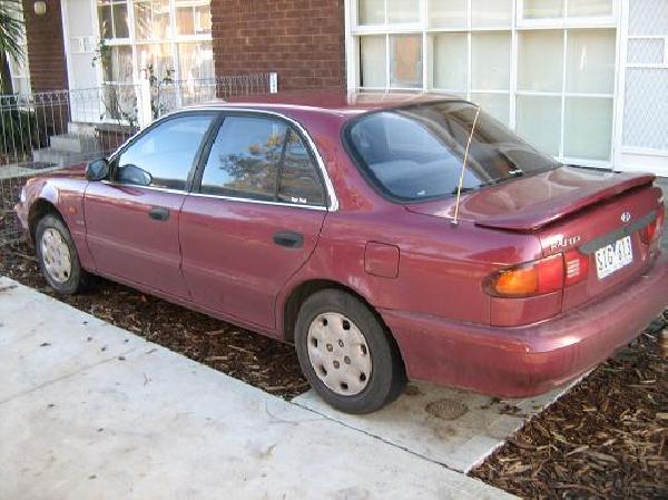 1995 Hyundai sonata gle