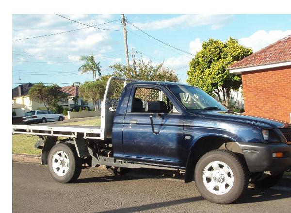 2004 Mitsubishi Triton GLX