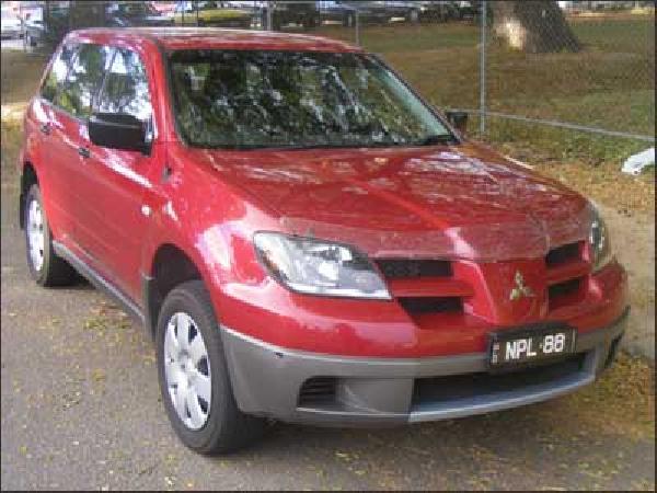 2003 Mitsubishi Outlander LS