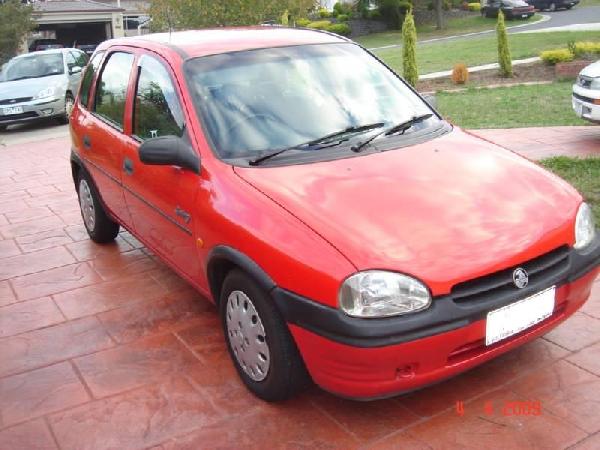 1997 Holden barina sb swing