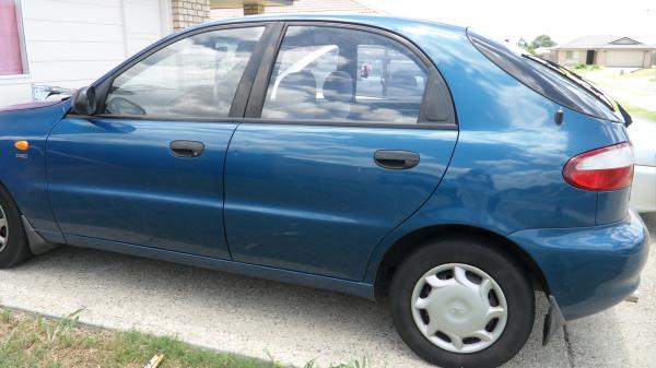 1999 Daewoo Lanos 