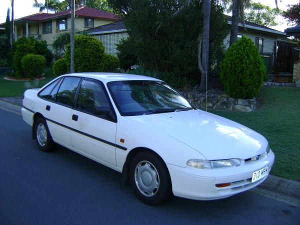 1995 Toyota Lexcen VR