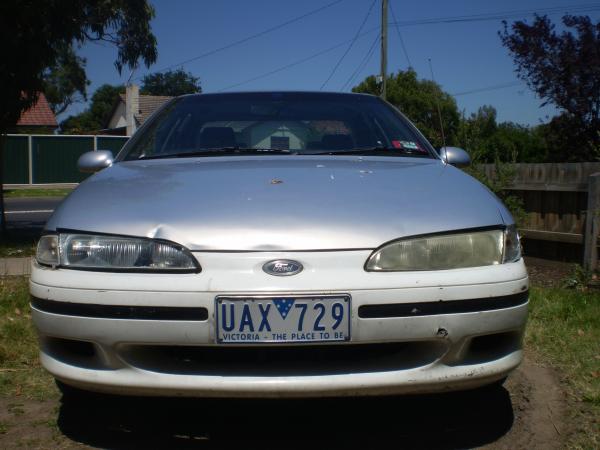 1995 Ford falcon  futura