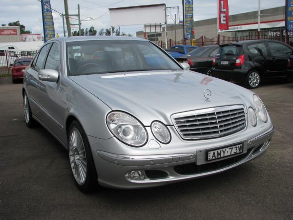 2002 Mercedes-Benz E320 ELEGANCE 211