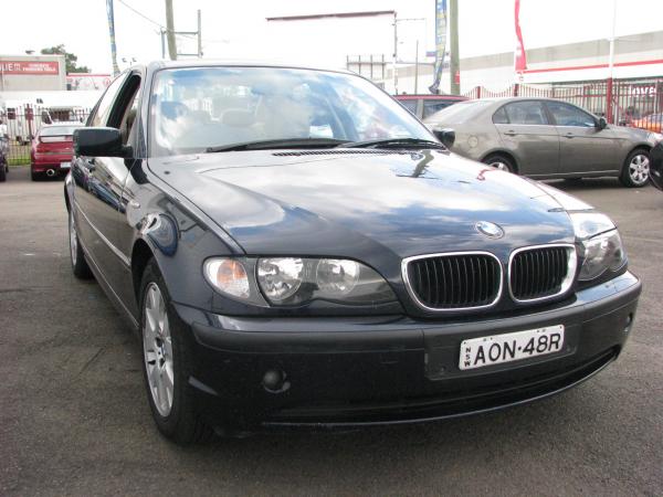 2003 BMW 318i EXECUTIVE E46