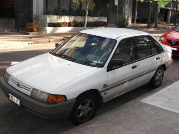 1991 Ford laser 