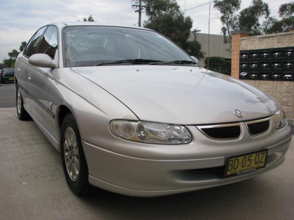 2000 Holden Berlina VT11