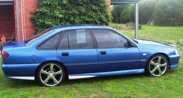 1994 Holden Commodore VR V8 Manual