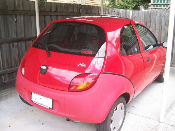 2000 Ford KA 