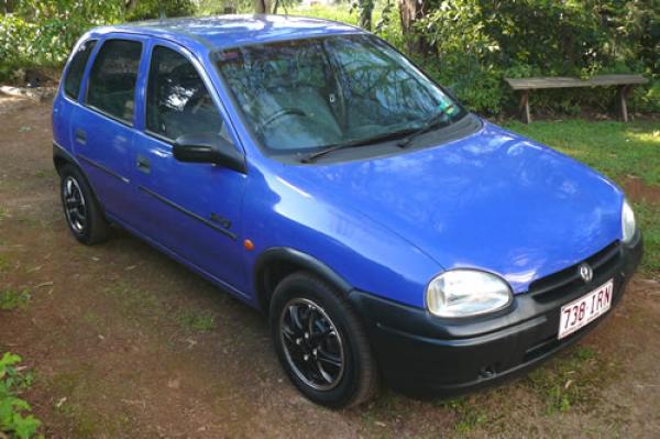 1995 Holden Barina SB