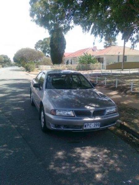 1999 Mitsubishi Magna TH