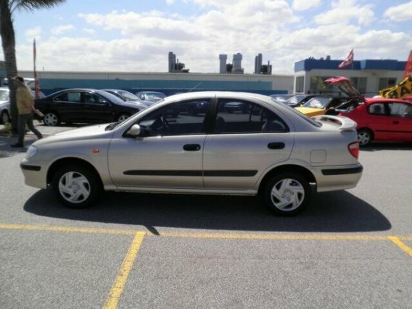 2002 Nissan Nissan Pulsar LX