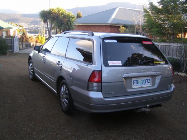 2004 Mitsubishi Magna Wagon ES